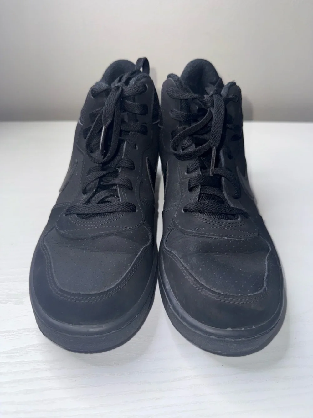 Nike Court Borough Mid Big Kids Shoes in Black size 6.5Y Sneaker Suede Leather - Picture 3 of 8